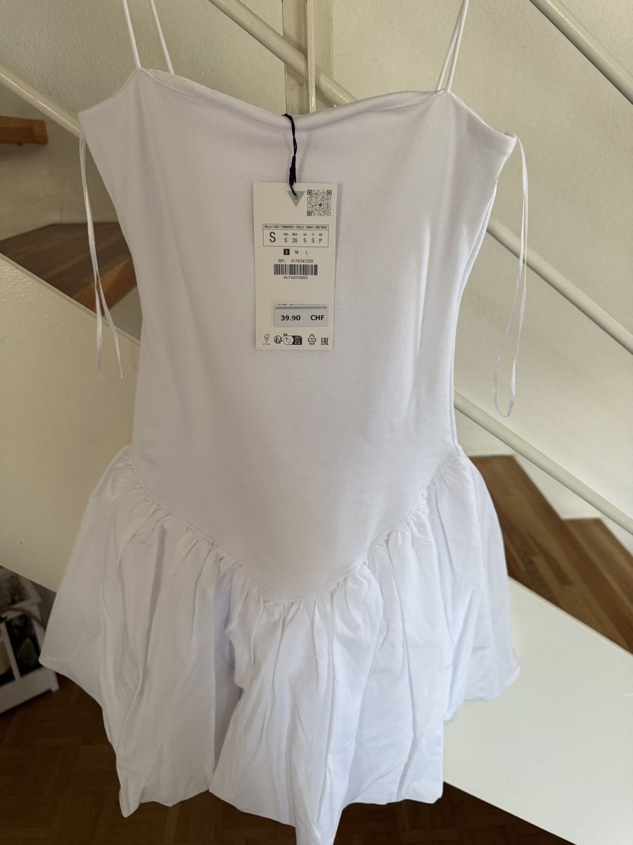 Zara Kleider: Zara Kleid  – Neu (gemäss Beschreibung) aus Lachen SZ von mima41 1