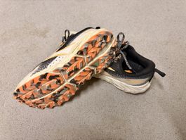 Brooks Laufschuh Trail - black blue wash orange