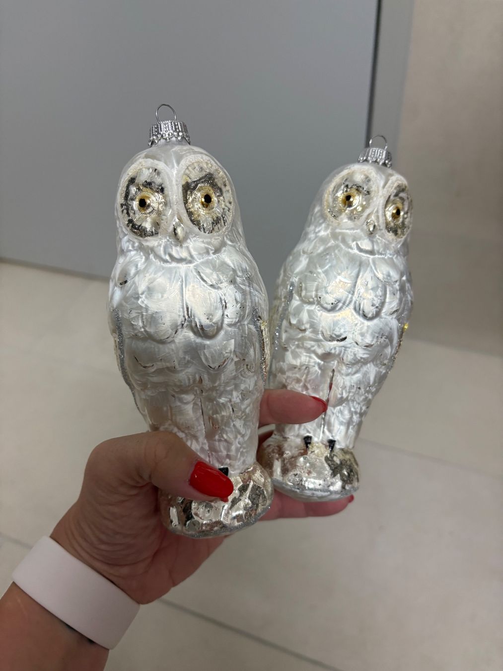 Tutte le decorazioni: Weihnachtsbaumschmuck Eulen Weiss 2er Set – Usato da Basel venduto da Tierschutz-Flohmi