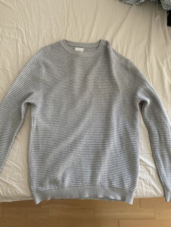 Pull and Bear Pullover