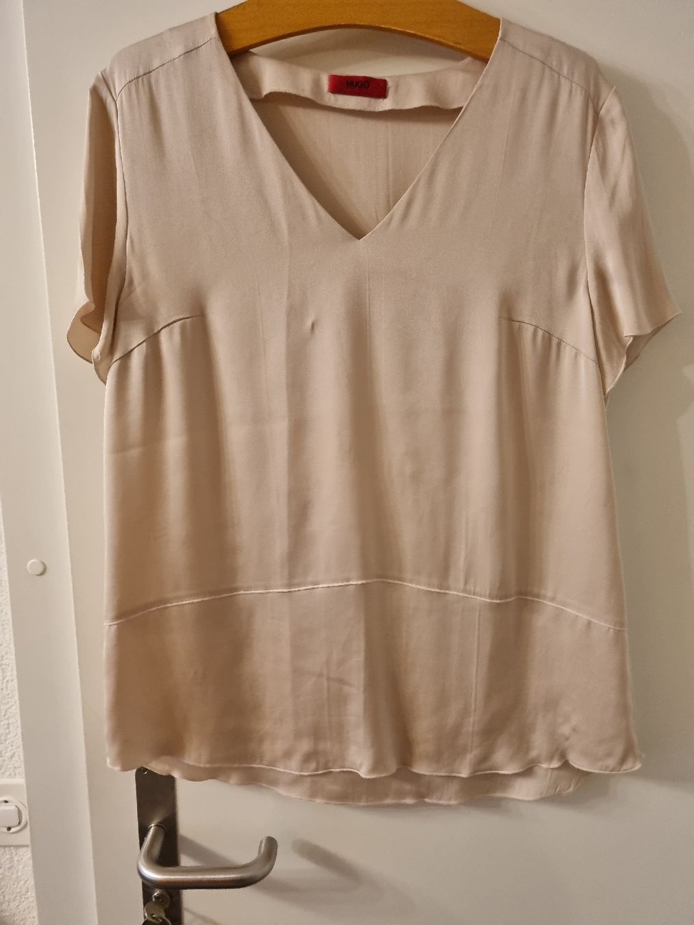 Hugo Boss Camicette: Hugo Boss Seidenbluse Gr. M – Usato da Thalwil venduto da Briscolina