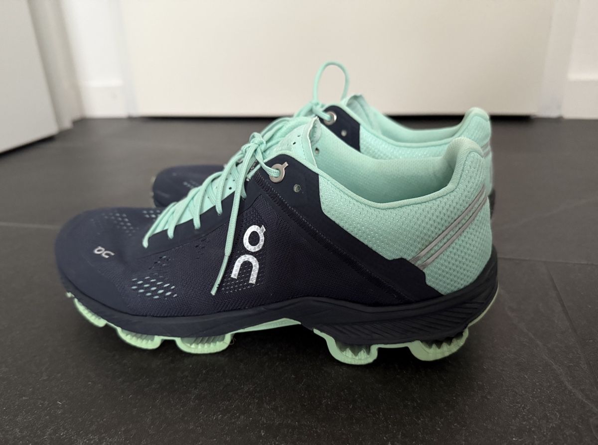 On Scarpe da donna: ON Damen Schuhe – Usato da Goldach venduto da igwhitestar 1