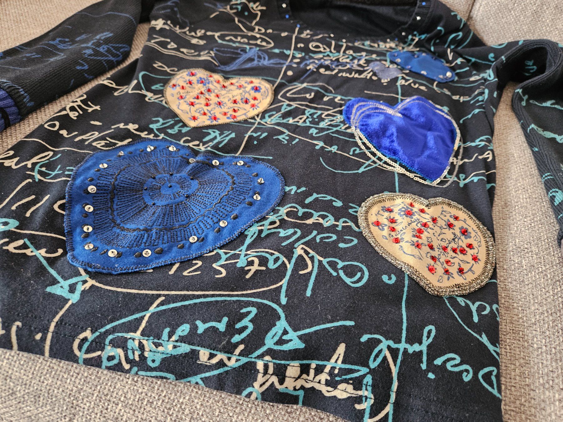 Desigual Maglioni & Felpe: Pull Desigual taille L – Usato da Villars-sur-Glane venduto da Bolinot 1