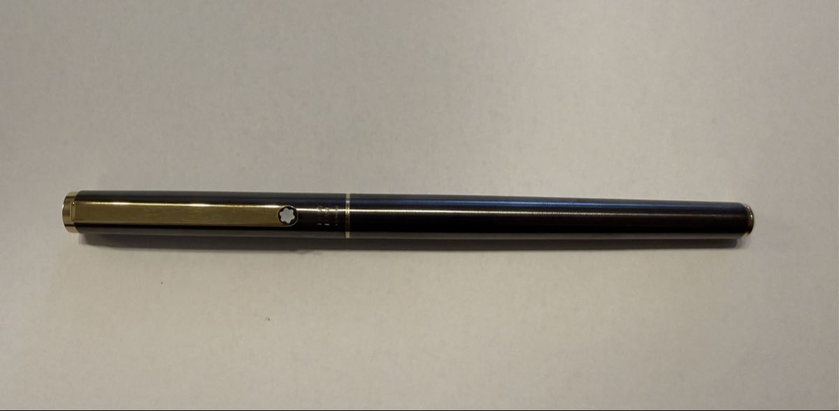 Montblanc Penna & Evidenziatori: Montblanc Rollerball mit Kappe – Usato da Schlatt TG venduto da sim_w5b6 3