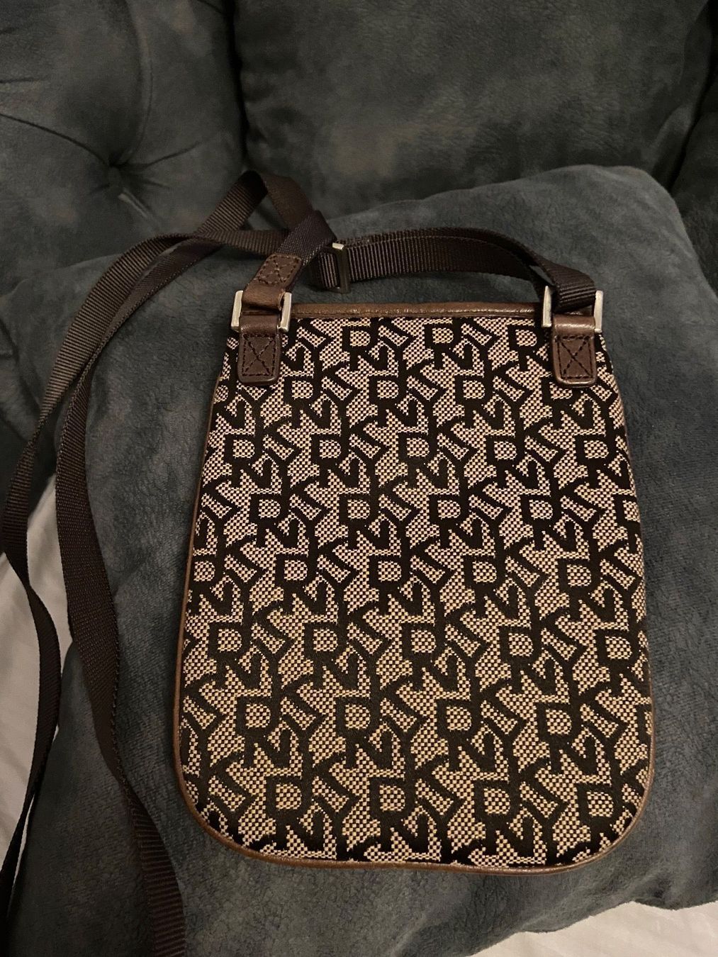 DKNY Taschen: Sac Dkny – Gebraucht aus Montreux von Perledor 1