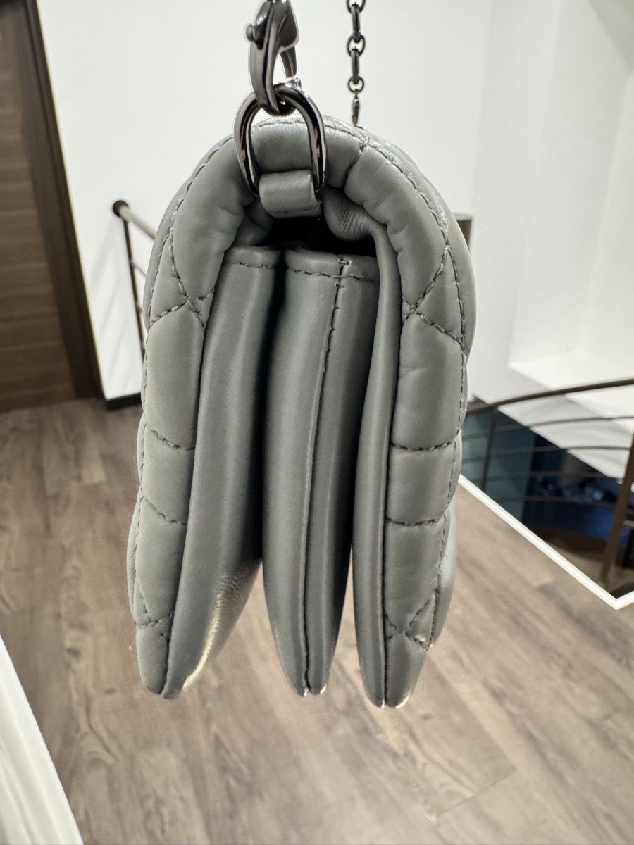 Borse da donna: Authentic Christian Dior Bag - Grey Quilted Leather – Usato da Thonex venduto da Lux_brands01 8