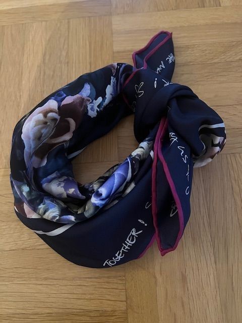 Foulard & Sciarpe: Seiden Foulard 100% – Nuovo (secondo la descrizione) da Walenstadt venduto da ricamul 7