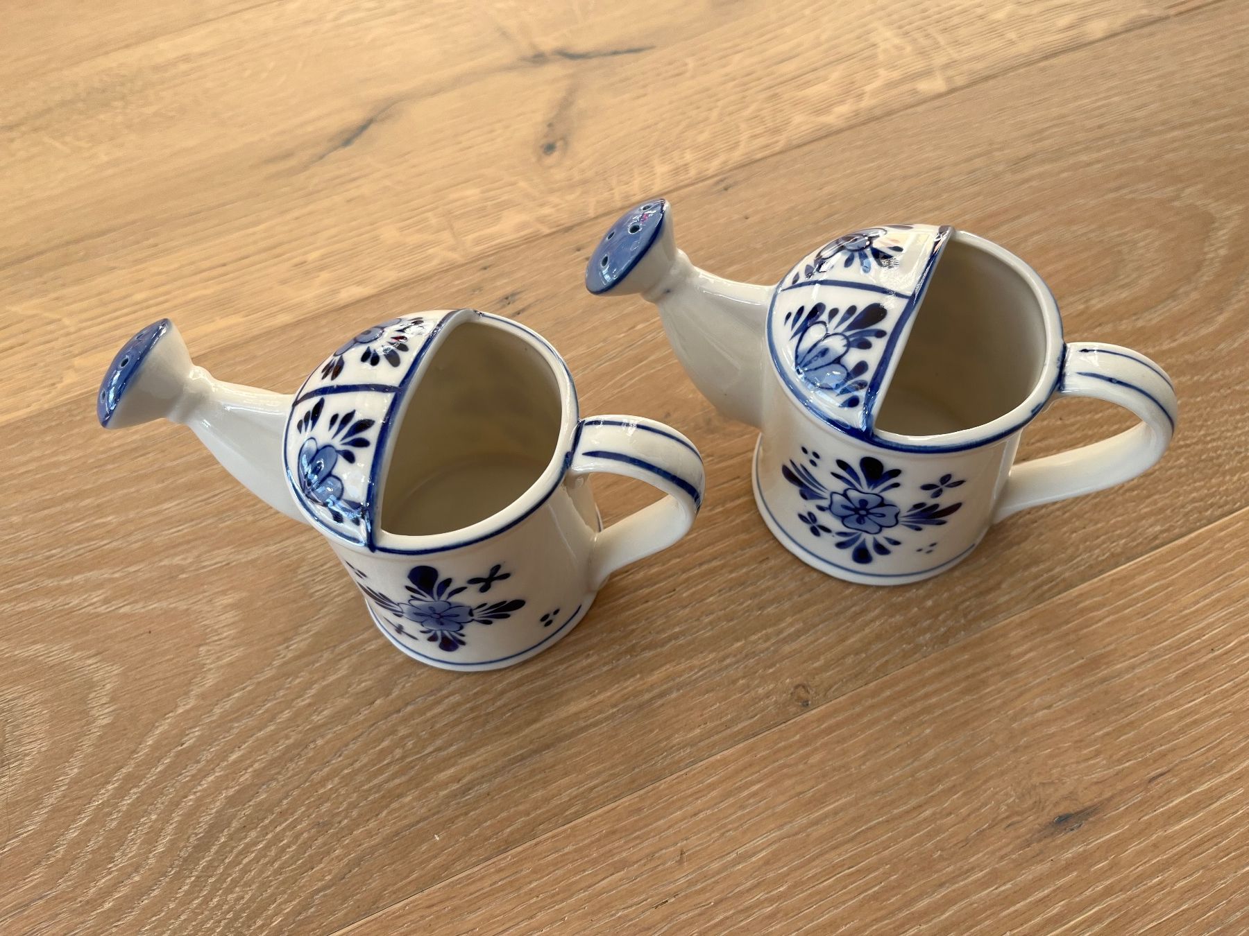 Bewässern & Giessen: Mini Giesskannen Vintage Keramik – Gebraucht aus St. Gallen von Flo_sv8c 1