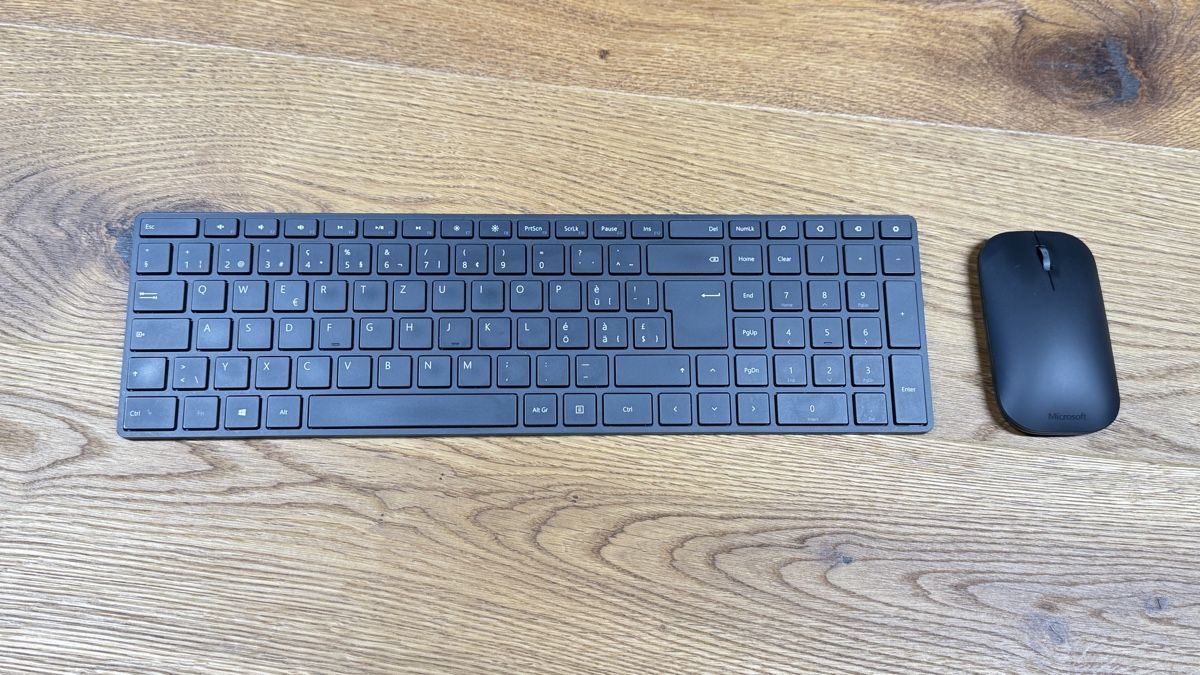Microsoft Claviers: Microsoft Designer Keyboard & Mouse – D'occasion à St. Gallen par Bata3535 1