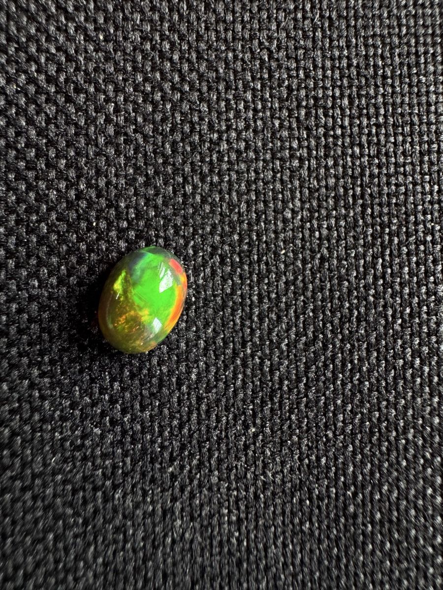 Pierres précieuses: Black Opal 1.1 ct – Neuf avec emballage d'origine à Wängi par Horus90