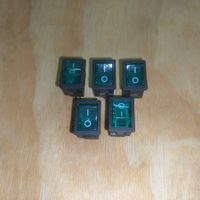 Kippschalter beleuchtet grün 250V 5x