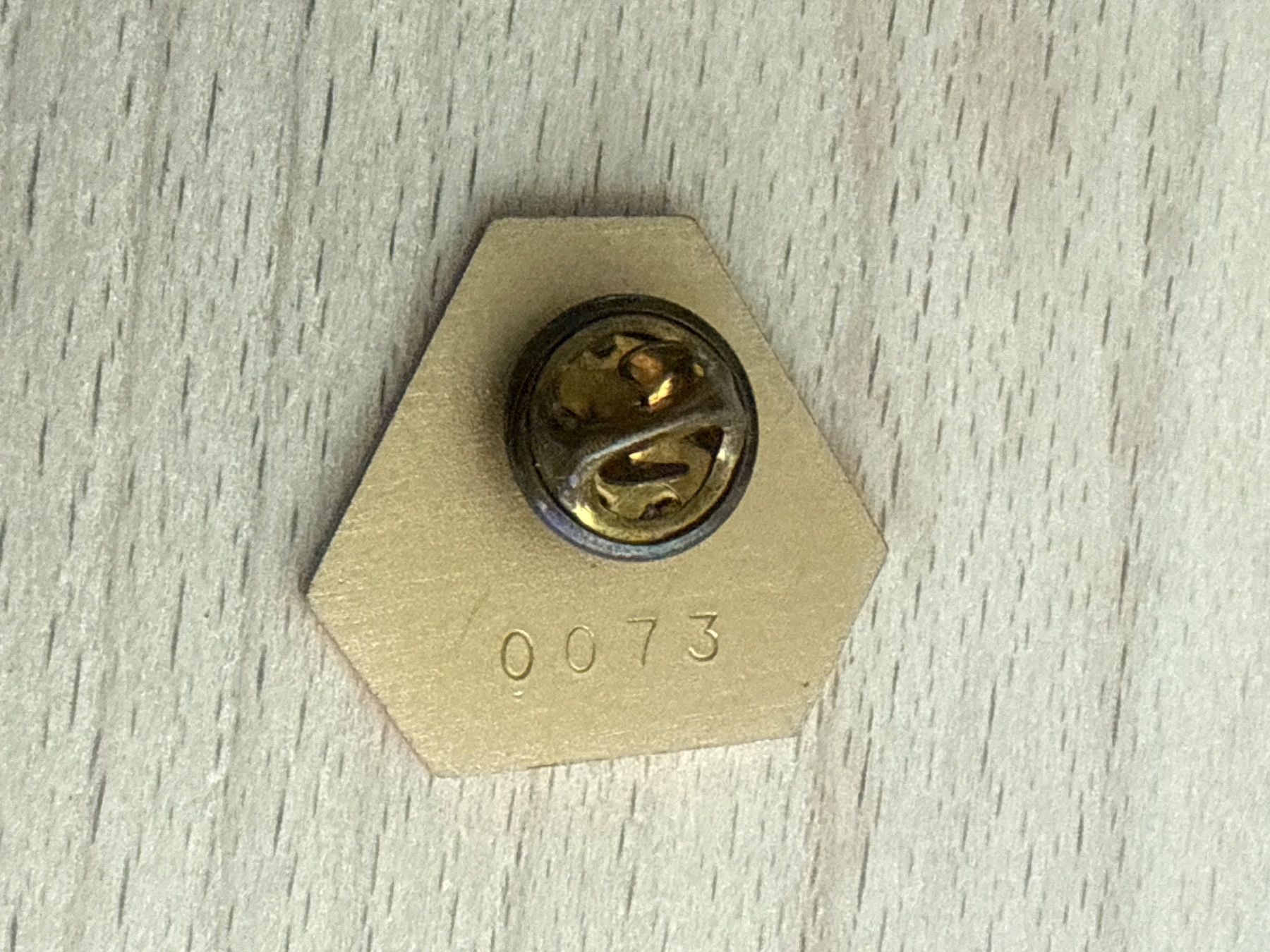 Placchette & Badge: Pin Aarauer Stadtlauf 1996 – Usato da Glattbrugg venduto da Schweigmatt 1