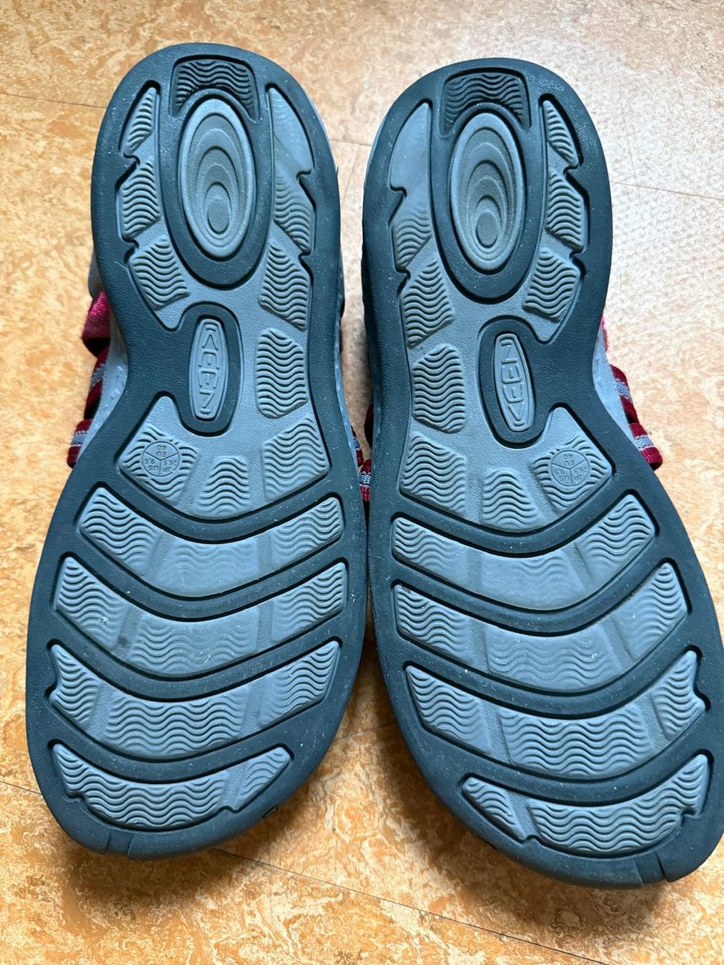 Keen Herrenschuhe: Schuhe – Gebraucht aus Flawil von Stella_3 2