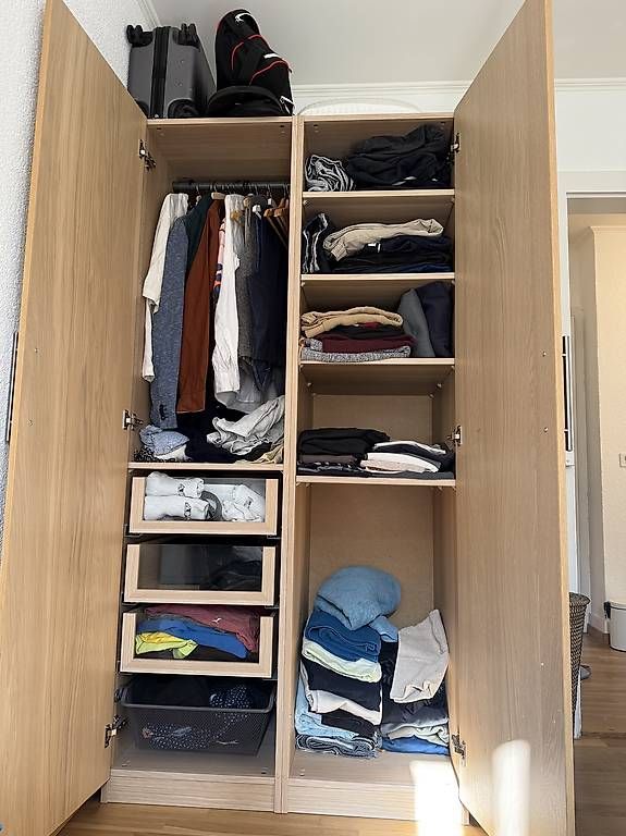 Livique Schränke: Kleiderschrank Livique – Gebraucht aus Bern von Fabz92 1