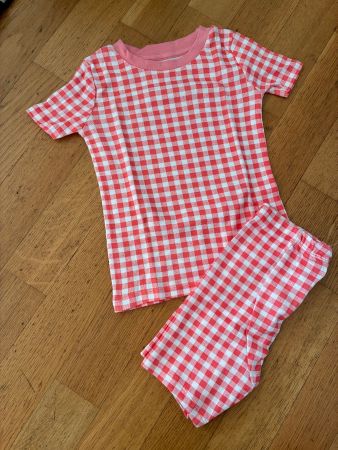 Schönes Pyjama Gr. 98, Neu