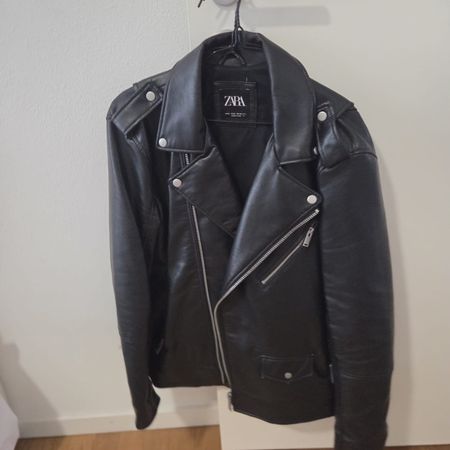 Giacca Biker in Simil-pelle (ZARA)
