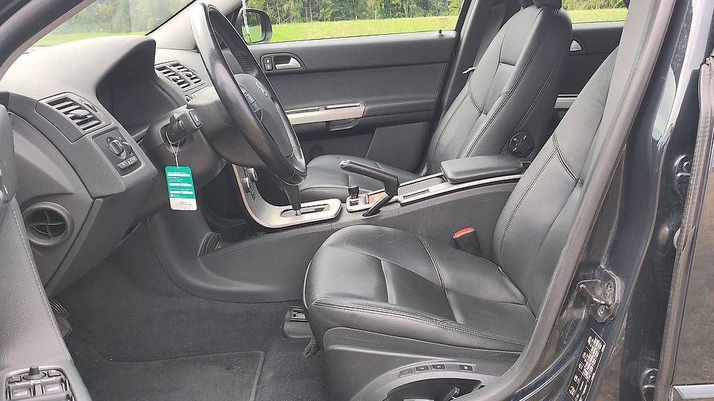 Volvo Autos: Volvo V50 2.4 – Gebraucht aus Peyres-Possens von A.Jaq 4