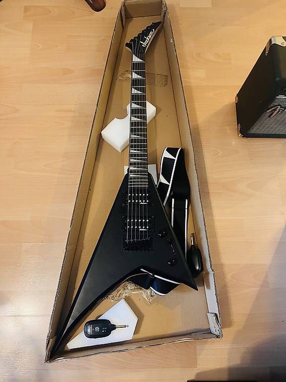 Strumenti musicali: Guitare électrique, Jackson – Usato da Morges venduto da sla_vm75 2