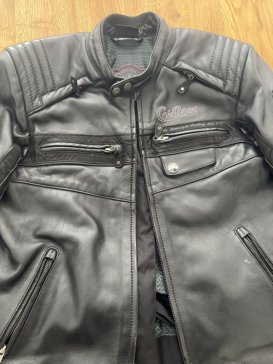 Giacche:  Motorradjacke Große 54 Original Lederjacke  – Usato da Langnau am Albis venduto da baj_n2z2
