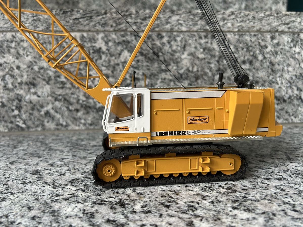 Liebherr Kits de montage: Liebherr 882 , Eberhard, 1:50 – D'occasion à Horw par Tigercat635 1