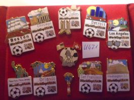 11 ver. WM 94 USA  Stadion und...Pins (U471)