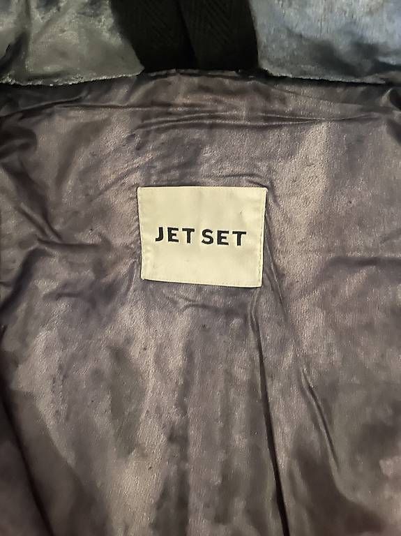 Jacken: Jetset Jacke Grösse M – Gebraucht aus Winterthur von Romi 2