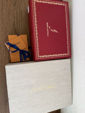 Luxus Marken Schachteln Rene Caovilla Jimmy Choo LV