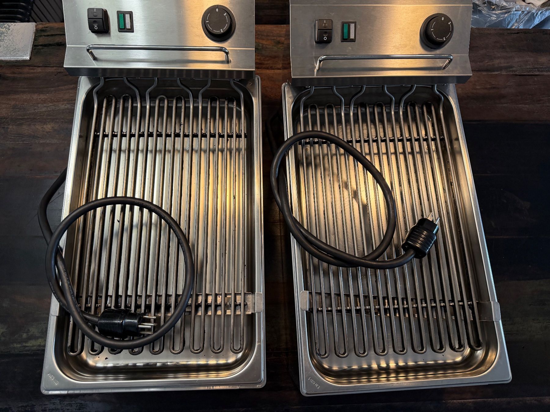 Bartscher Grills: Bartscher Wassergrill Profi – Gebraucht aus KLOTEN von brugz16