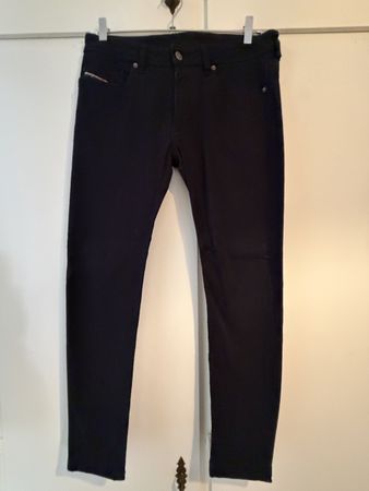 Jeans Diesel neri taglia W33 L30 ottimo stato