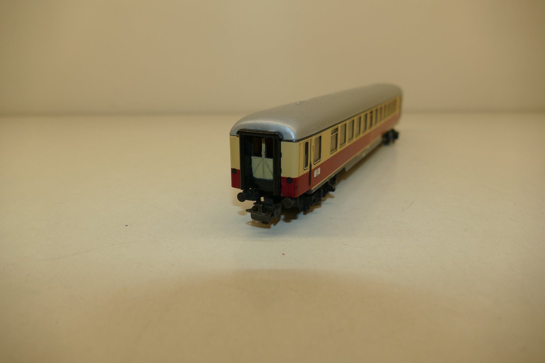 Märklin Modellini di ferrovie: Märklin H0: DB TEE/IC-Grossraumwagen – Usato da Niederhasli venduto da rail-duerst 3