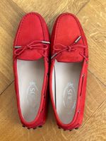Neuwertige Tod's Gommino Mokassins, Velour-Leder, orange-rot