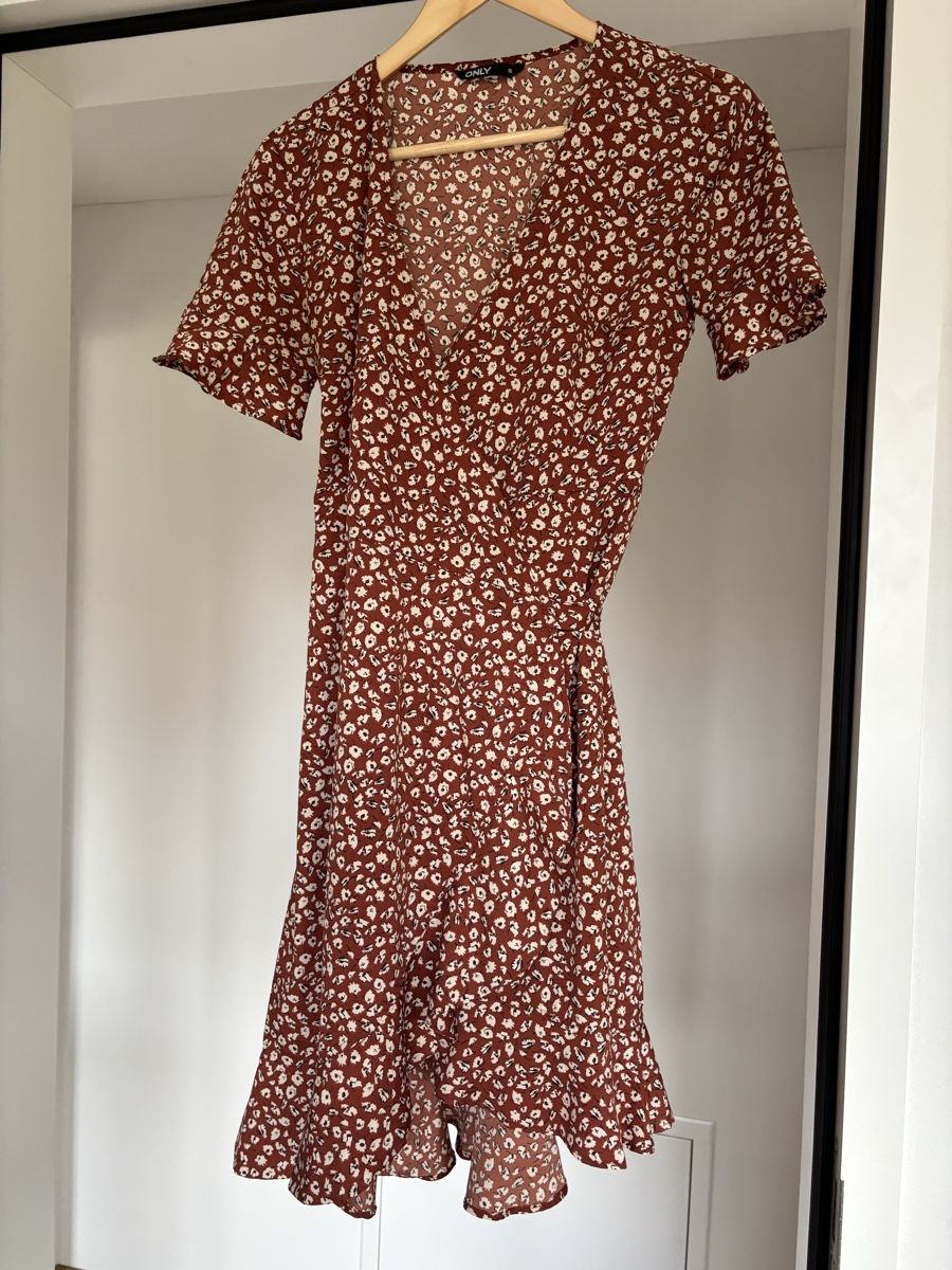 Only Vestiti: Wickelkleid Only Grösse 36 – Usato da Bern venduto da Enaywi