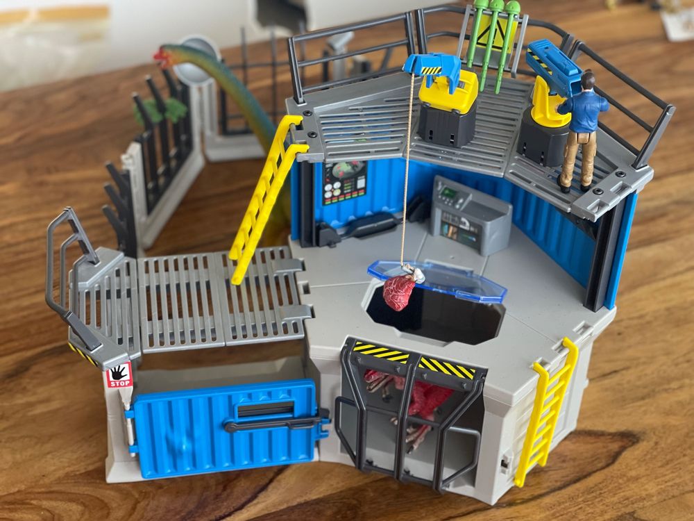 Schleich Large Dino Research Station: Action Figure Playset, Plastic, 13 Pieces - View #6