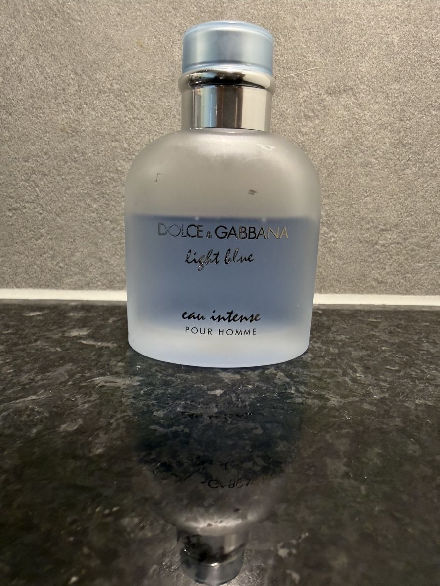 Dolce & Gabbana Profumi & Eau de Toilette: Parfum Dolce & Gabbana Light Blue Intense – Usato da Morges venduto da PiCK1