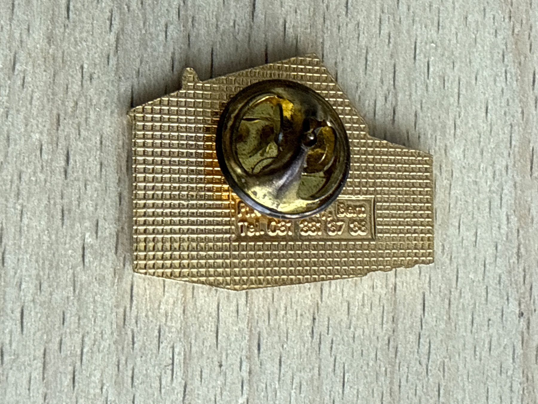 Placchette & Badge: Pin Restaurant Hirschen Weite – Usato da Glattbrugg venduto da Schweigmatt 1