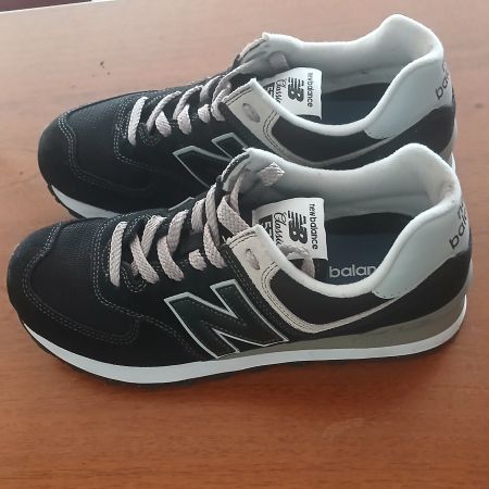 NB New Balance Damen Sneaker 40.5 = 9 USA schwarz