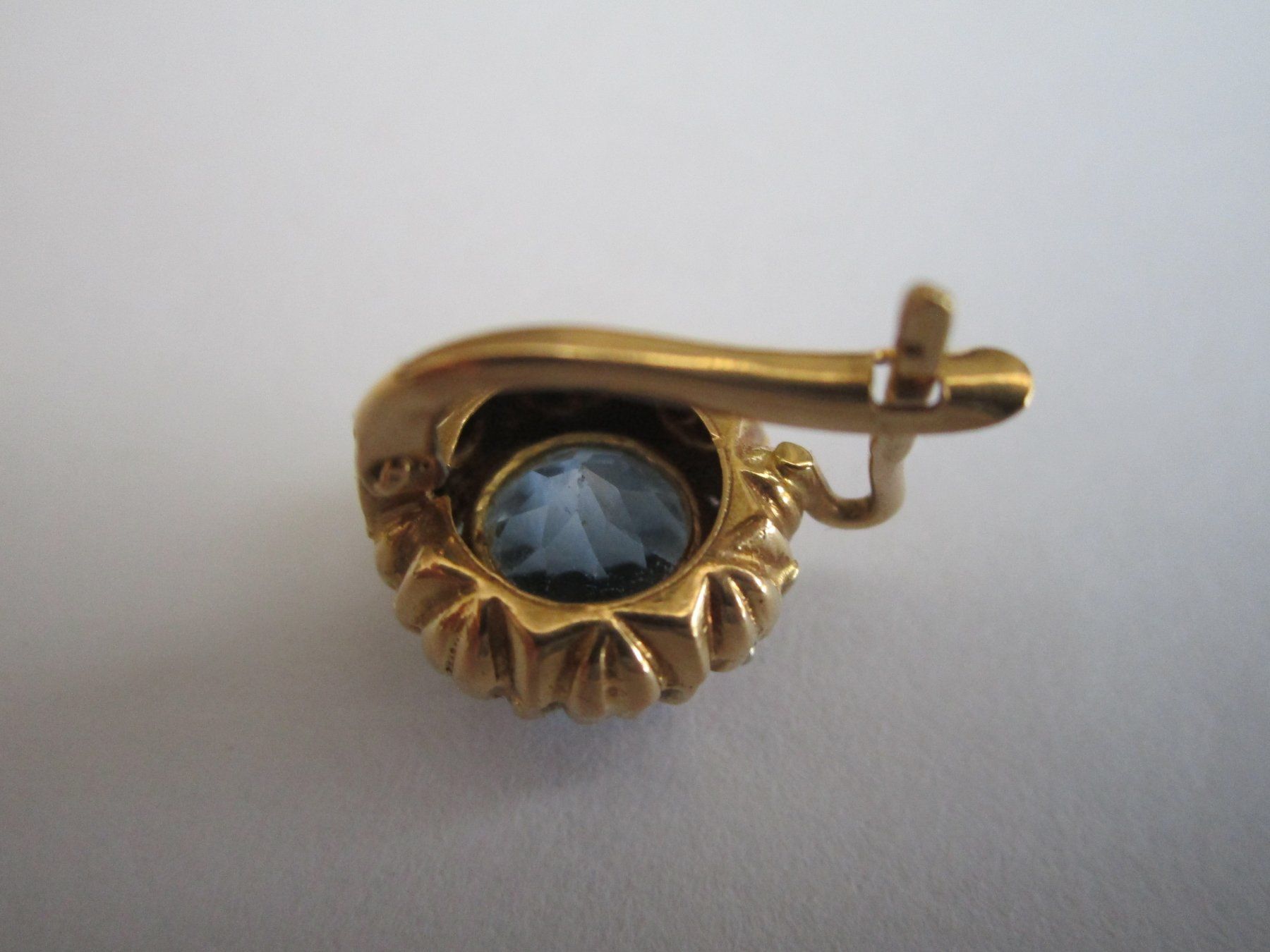 Ohrringe & -stecker: Ein Ohrring mit Stein  Gold 750 – Gebraucht aus Heimberg von Lupo57 3