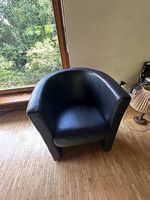 2 Schwarze Clubsessel / Loungesessel aus Kunstleder