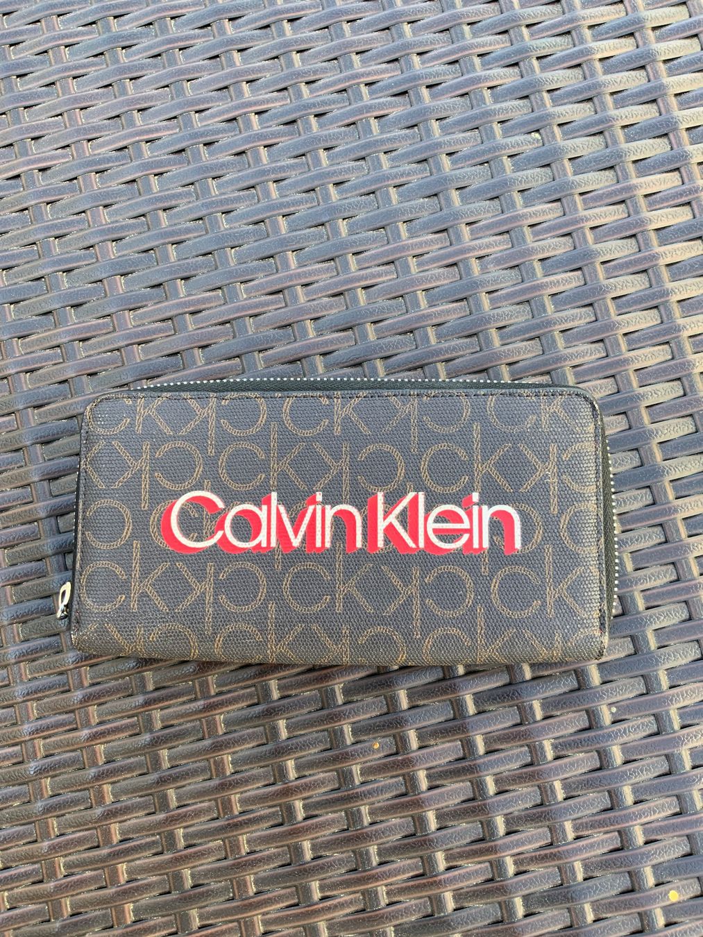 Calvin Klein Portamonete: Calvin Klein – Nuovo (secondo la descrizione) da Meltingen venduto da Noah14