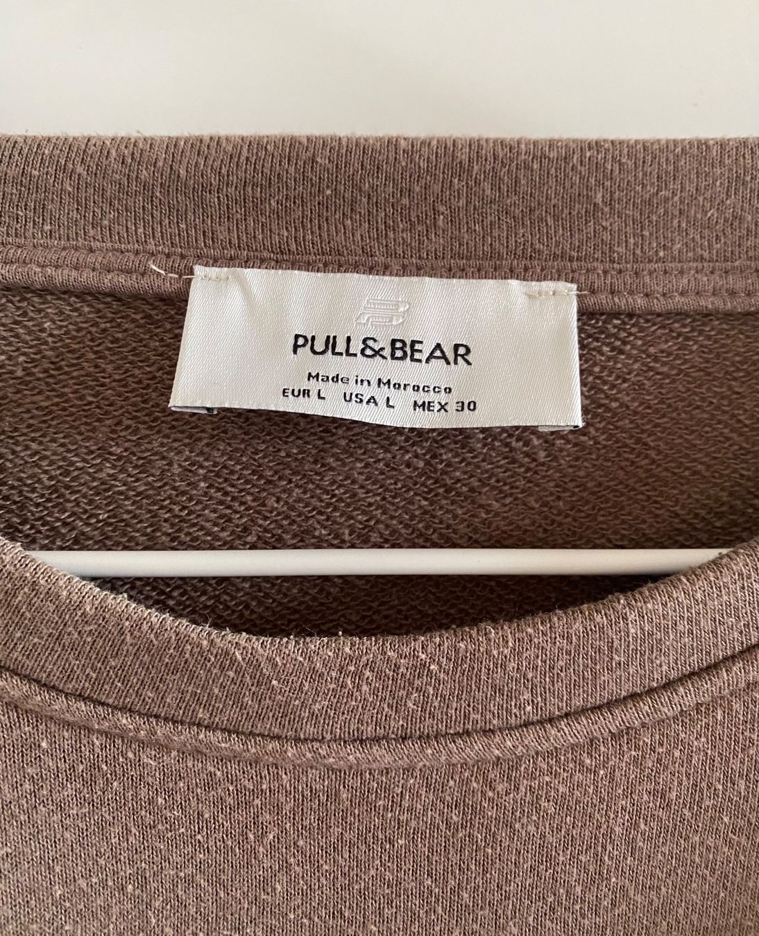 Pull&Bear Pullover & Sweatshirts: Pull&Bear cropped Pullover – Gebraucht aus Oberdiessbach von cor_2nrl 2