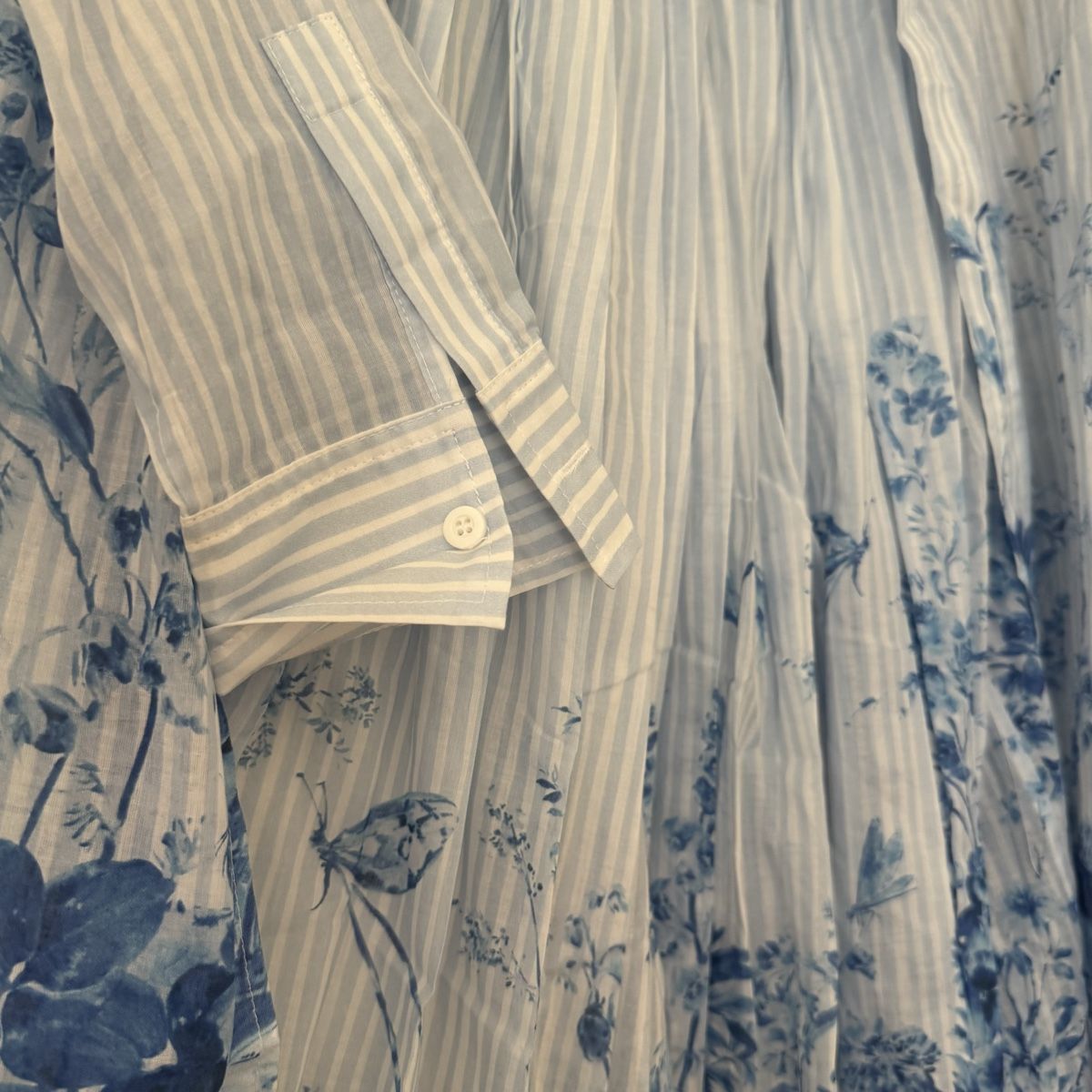 Dior Lotti di vestiti: Dior Long Bluse mit Jupe  – Nuovo (secondo la descrizione) da Luzern venduto da TENDIMO 2