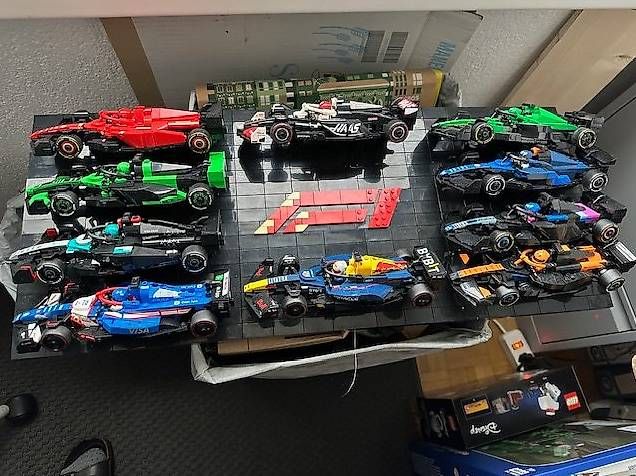 Lego Kit di costruzioni: Lego Formel 1 komplett inkl. Bodenplatte. – Usato da Schöftland venduto da Stella