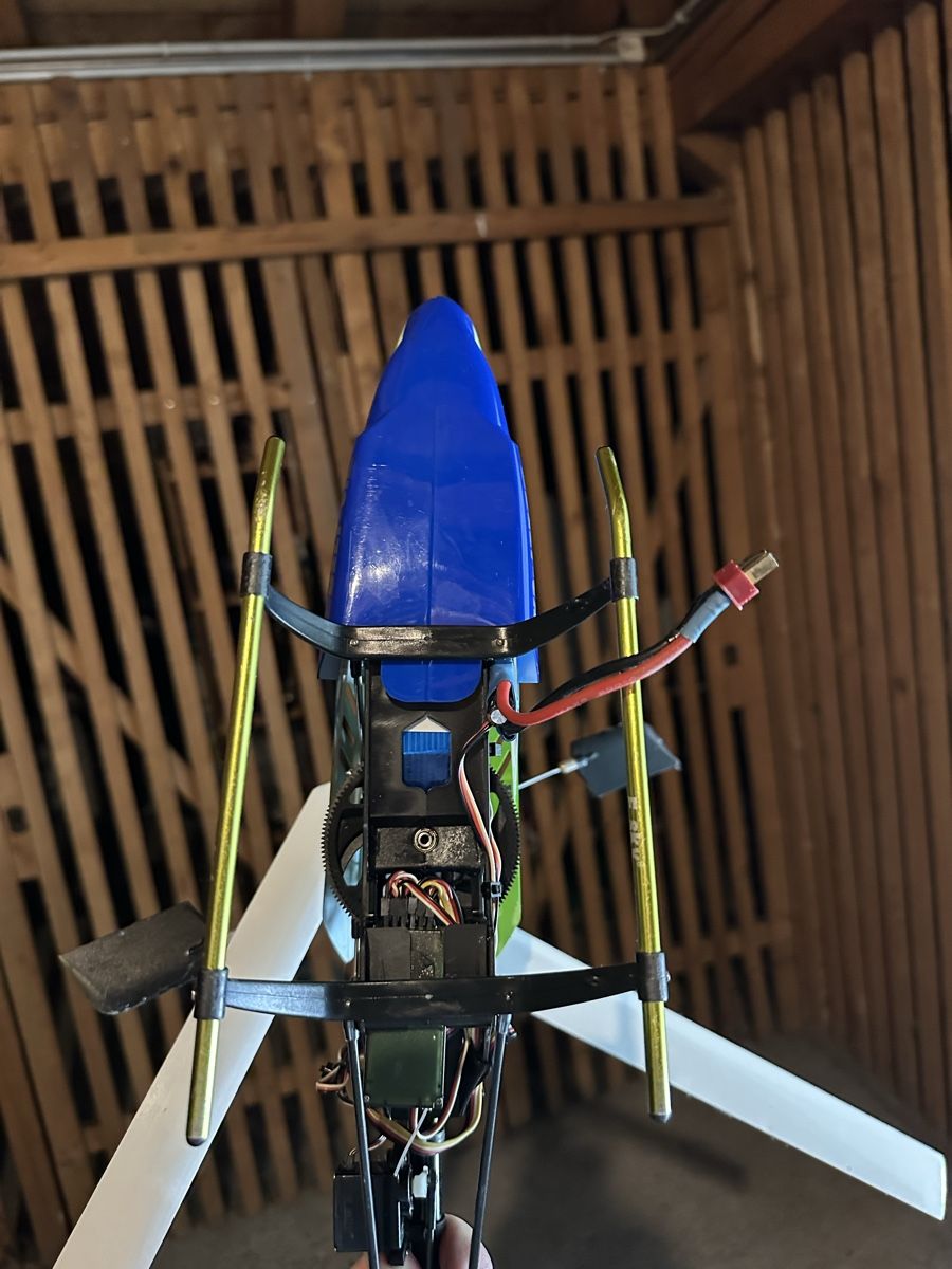 RC Modellbau: Hélicoptère RC E-Sky - Idéal pour débutants! – Gebraucht aus Thônex von Andre.olvs 4