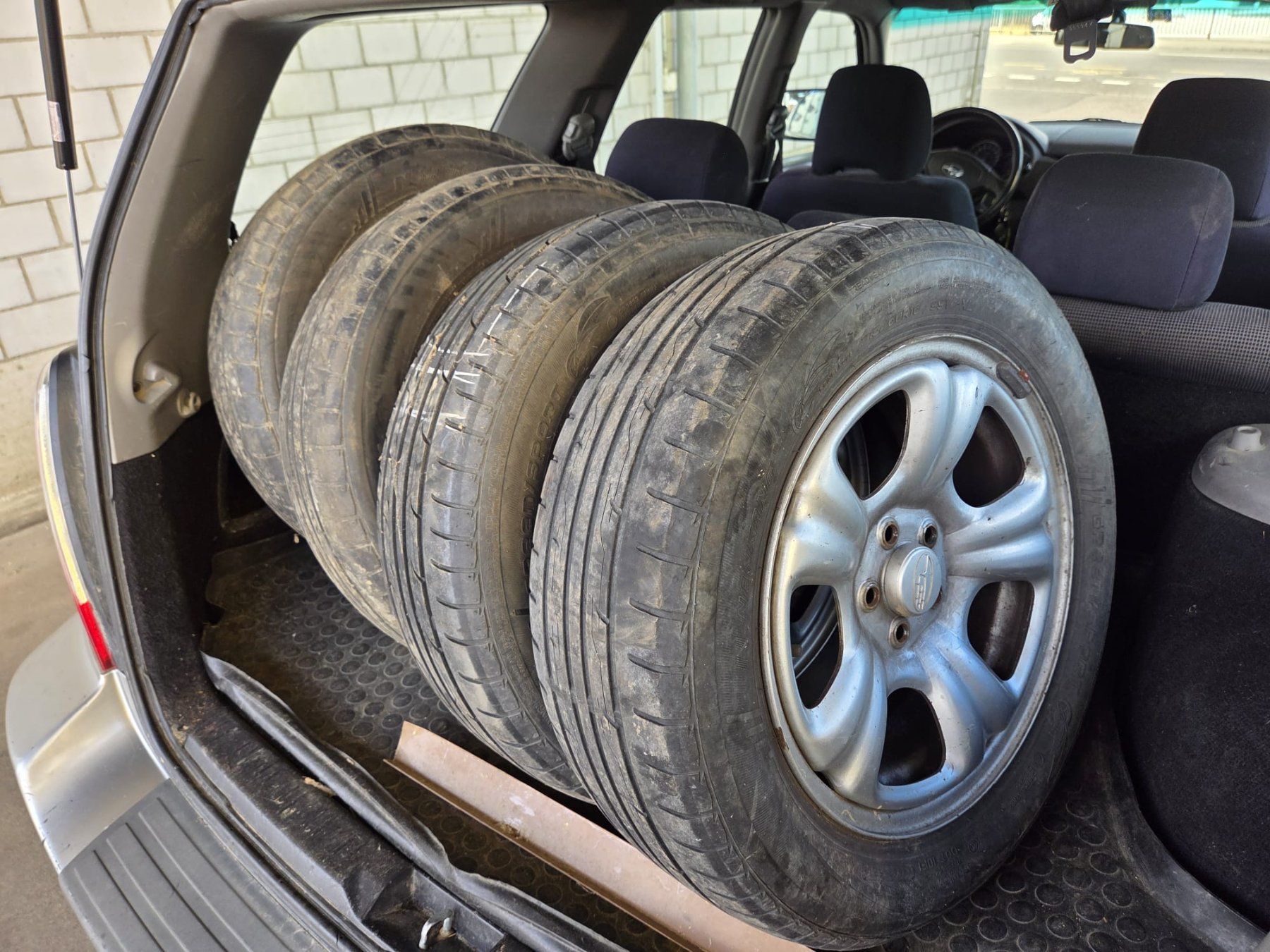Subaru Automobili: Fahrzeug für Hobby – Usato da Elgg venduto da Hamaho 5