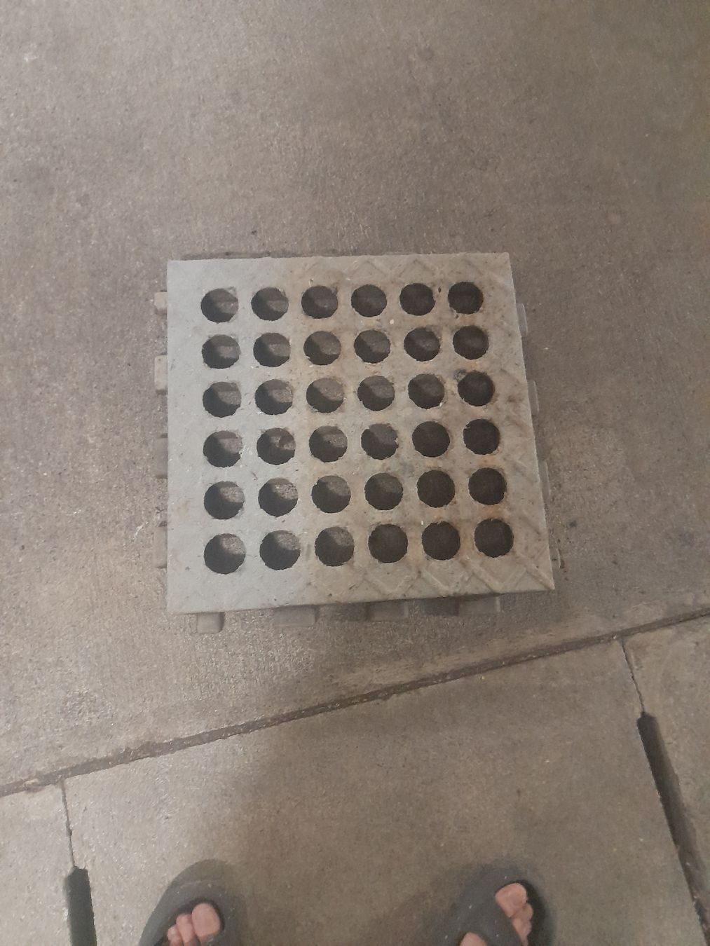 Rivestimenti per pavimenti: ecoraster – Usato da Glattbrugg venduto da B_B