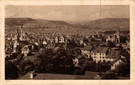 Wil. Stadtansicht mit Kirchen und Backseinkamin