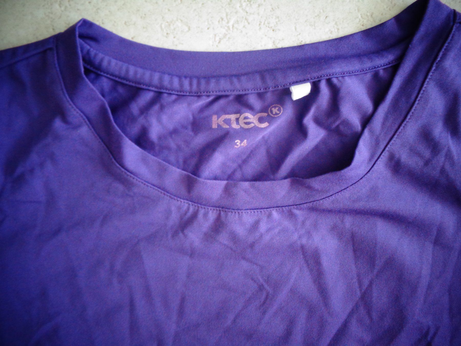 T-shirt: K-TEC T-SHIRT GR.34 – Usato da Rotkreuz venduto da Samballi 1