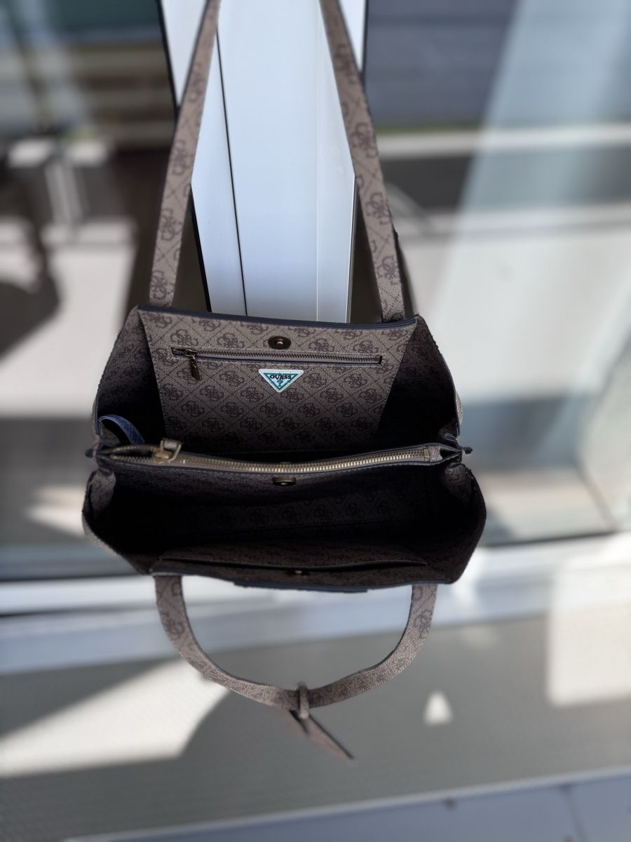 Taschen für Damen: Tasche Guess beige – Gebraucht aus Mühlau von Anna0137 1