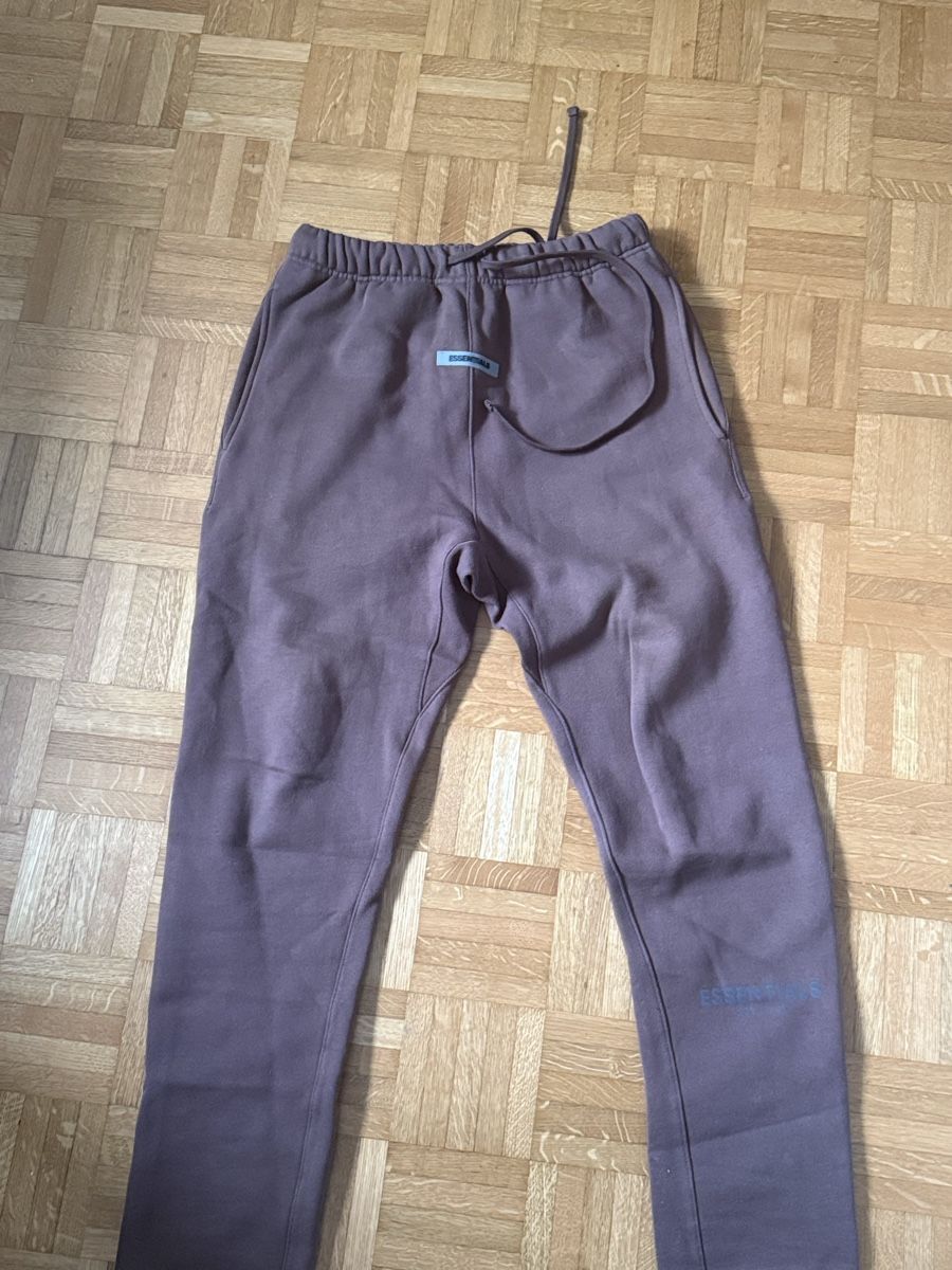 Pantaloni: FOG Essentials Brown Sweatpants tg. S – Usato da Pully venduto da football_shirts 3