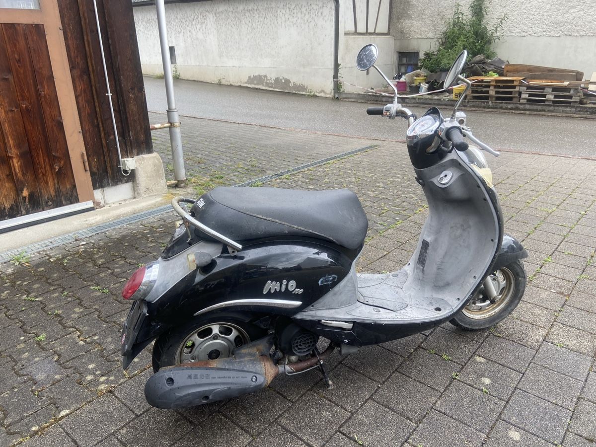 Sym Scooters: Sym Mio 100  – Defekt aus Rümikon AG von Rollershop 2